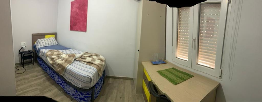Casa Hombre Blanco Apartment Malaga Bagian luar foto
