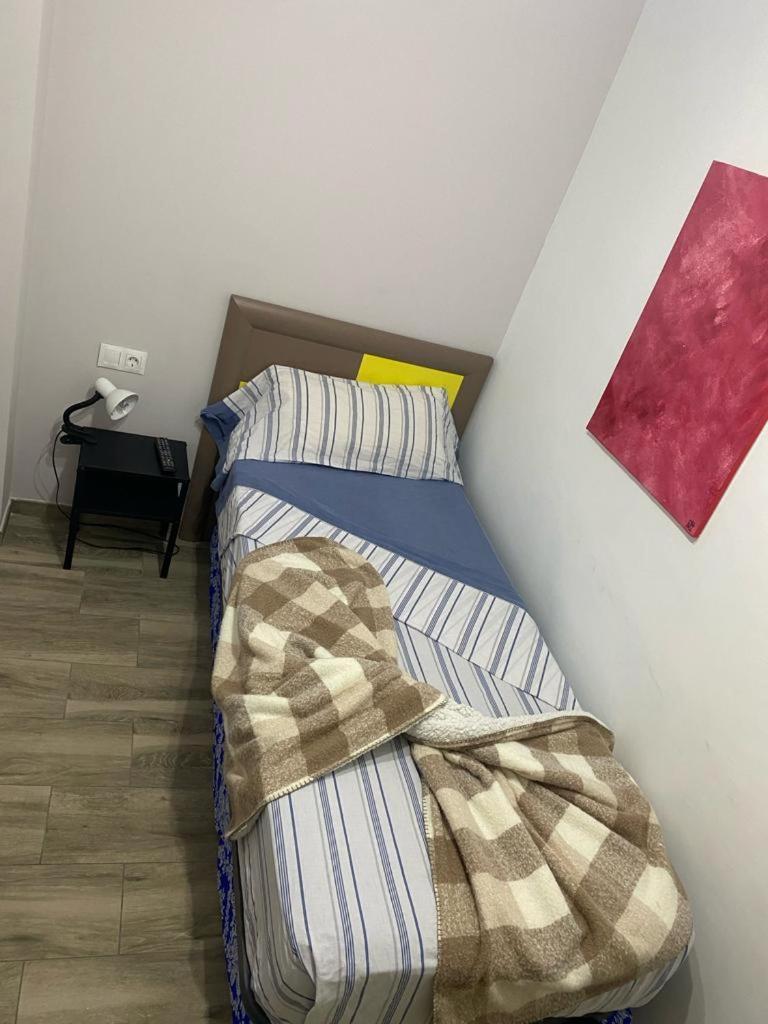 Casa Hombre Blanco Apartment Malaga Bagian luar foto